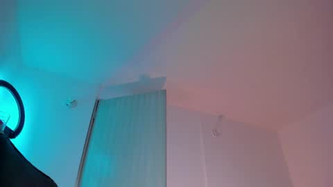 Santi Ferrer online show from May 2026 01:23:02 AM