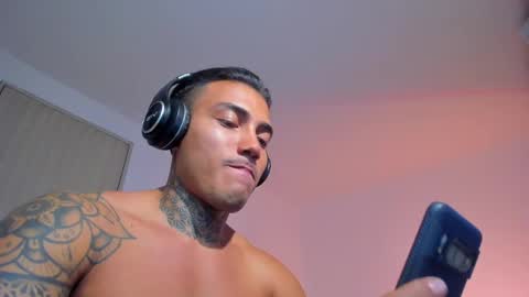 Santi Ferrer online show from May 2026 03:45:02 AM