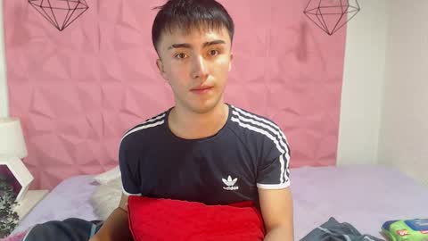 santi_fabulous online show from March 2025 06:19:02 AM