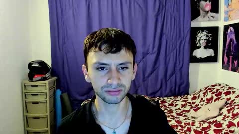 Snapshot of santi_mateo chatting on February 2026 04:38:01 AM Santi online show from February 2026 04:38:01 AM