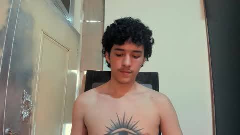 Snapshot of santi_twink19 chatting on November 2025 09:29:02 PM santi_twink19 online show from November 2025 09:29:02 PM