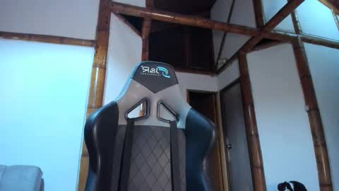 Snapshot of santi_twink19 chatting on February 2026 09:13:02 AM santi_twink19 online show from February 2026 09:13:02 AM