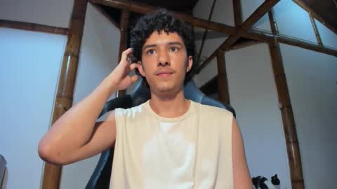 Snapshot of santi_twink19 chatting on February 2026 03:12:01 AM santi_twink19 online show from February 2026 03:12:01 AM