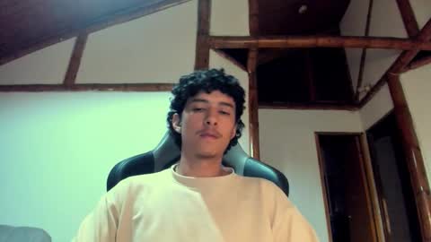 Snapshot of santi_twink19 chatting on March 2026 07:15:01 AM santi_twink19 online show from March 2026 07:15:01 AM