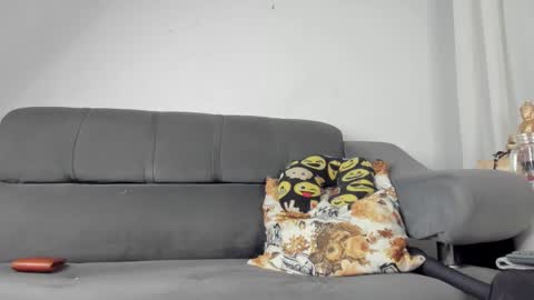 Santiago online show from September 2025 01:31:02 AM