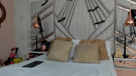 SantiAbader online show from November 2025 03:30:02 AM