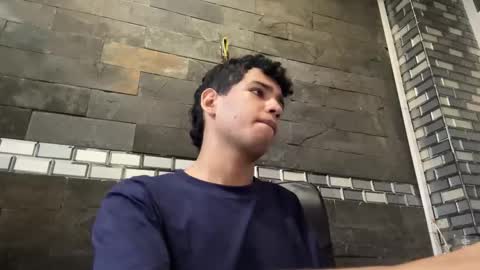 santi online show from October 2025 06:14:02 PM