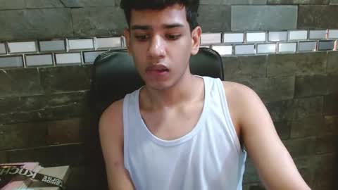 santi online show from November 2025 04:40:02 PM