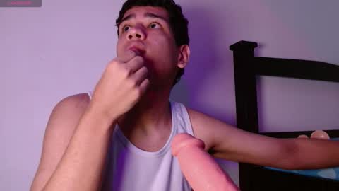 santi online show from February 2026 07:01:02 PM