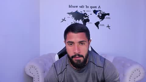 Snapshot of santiago_huntt chatting on October 2025 10:28:02 PM santiago_huntt online show from October 2025 10:28:02 PM