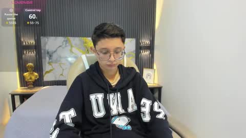 Snapshot of santiago_russo18 chatting on September 2025 12:09:02 PM santiago_russo18 online show from September 2025 12:09:02 PM