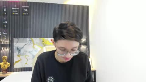 Snapshot of santiago_russo18 chatting on October 2025 01:06:02 PM santiago_russo18 online show from October 2025 01:06:02 PM