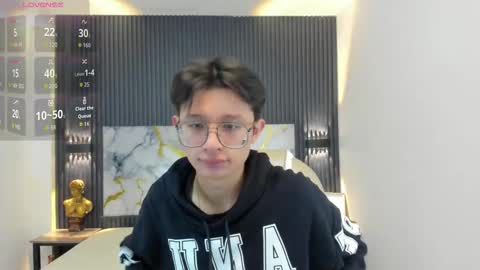 Snapshot of santiago_russo18 chatting on October 2025 12:38:01 PM santiago_russo18 online show from October 2025 12:38:01 PM