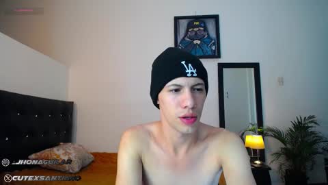 SANTAGO online show from September 2025 04:25:01 AM