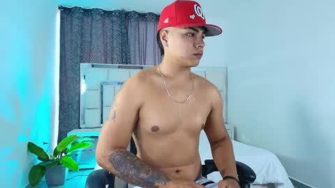 Santi Reyes online show from April 2026 01:26:01 PM