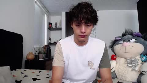 Santii online show from January 2025 03:18:02 PM