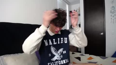 Santii online show from February 2025 01:19:01 PM