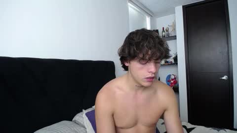 Santii online show from February 2025 04:56:02 PM