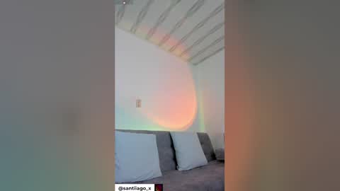 SANTIAGO online show from March 2026 01:21:02 AM