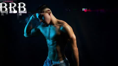 Snapshot of santin_seans chatting on May 2026 03:06:02 PM Santiago Seans online show from May 2026 03:06:02 PM