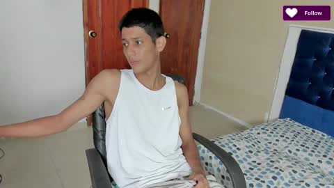 Snapshot of santos_desire chatting on November 2025 03:29:02 AM santos_desire online show from November 2025 03:29:02 AM