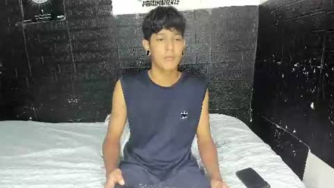 Snapshot of santos_xd chatting on June 2026 03:18:02 AM santos online show from June 2026 03:18:02 AM