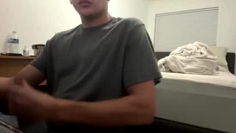 Snapshot of santostreamrcash chatting on December 2025 05:12:02 AM santostreamrcash online show from December 2025 05:12:02 AM