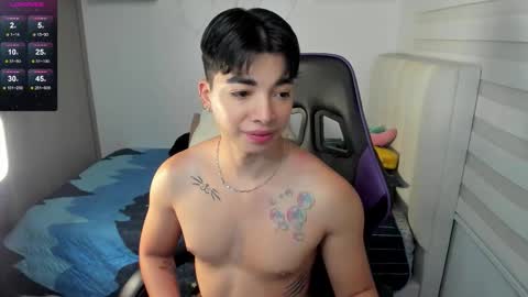 Mr. Santiago online show from October 2025 01:23:02 PM