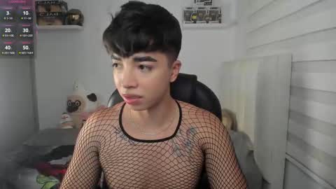 Mr. Santiago online show from March 2026 01:35:02 PM