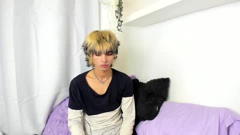 kitty online show from December 2024 07:05:01 AM