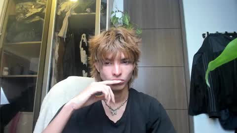 kitty online show from February 2025 03:34:02 AM