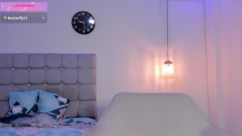 santy_stump online show from September 2025 06:53:01 PM