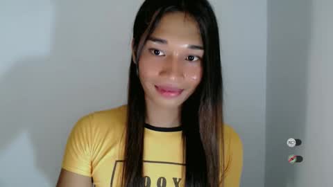 Snapshot of sanya_morenaxx chatting on April 2026 08:39:01 PM sanya_morenaxx online show from April 2026 08:39:01 PM