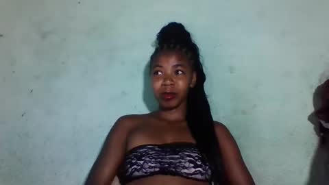 sanyah0123 online show from November 2025 02:17:01 PM