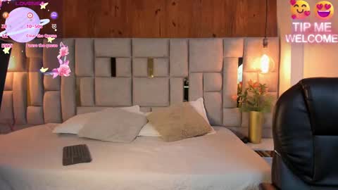 Saori  online show from February 2025 11:44:02 AM