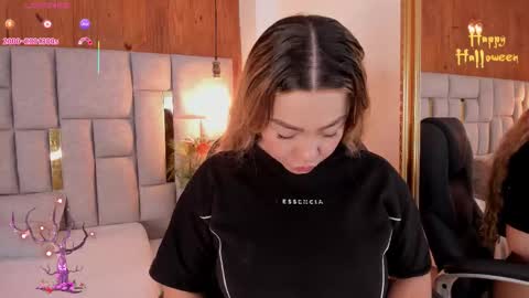 Saori  online show from October 2025 11:51:02 AM