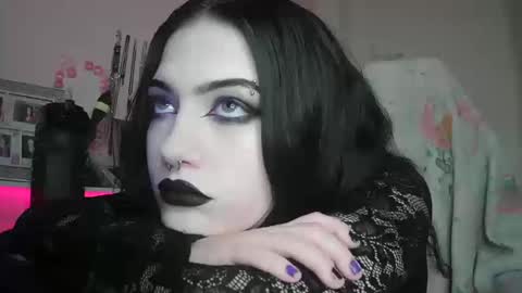 Sapphire online show from October 2025 09:46:02 PM