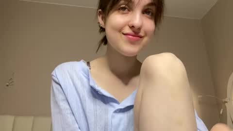 Anny online show from April 2026 10:47:01 PM