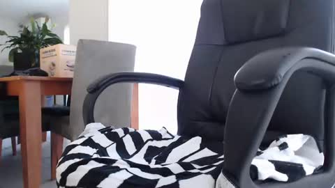 SapioScorpBris online show from January 2025 07:45:01 AM