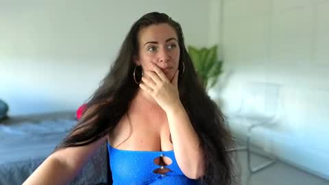 sapphir3xoxo online show from September 2025 02:51:01 PM