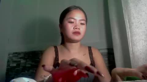 sapphire_amora online show from October 2025 01:17:02 PM