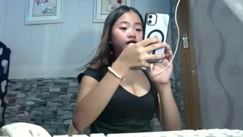 sapphire_amora online show from November 2025 08:04:01 AM