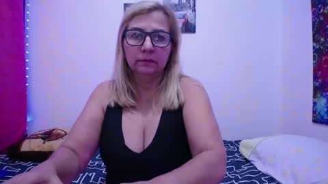 sara online show from February 2025 09:43:01 PM