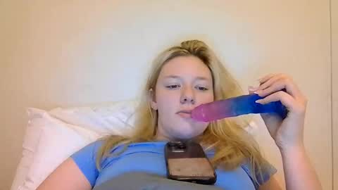 sara9920 online show from May 2026 05:51:02 PM
