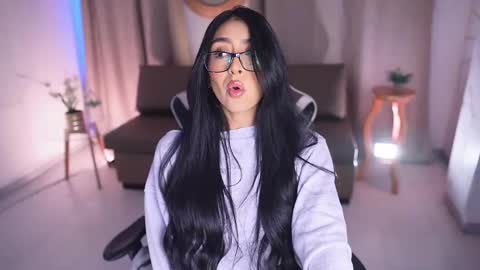 Sara  online show from March 2025 12:27:02 PM