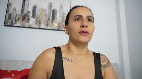   online show from October 2025 12:05:01 PM