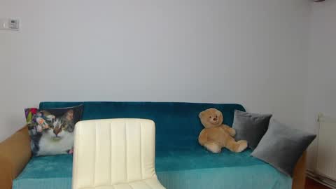 Snapshot of sara_daisy chatting on February 2025 08:16:01 PM Im Sara I am happy to be here online show from February 2025 08:16:01 PM