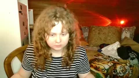 Snapshot of sara_del_sun chatting on April 2026 08:12:02 AM Sara online show from April 2026 08:12:02 AM