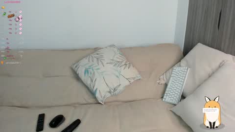 Sara  new account  give me thomb up  Follow me   help me reach 15k followers again   online show from February 2025 01:34:02 AM