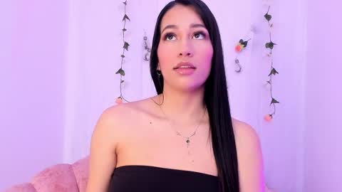 Sara  online show from February 2025 12:16:01 PM